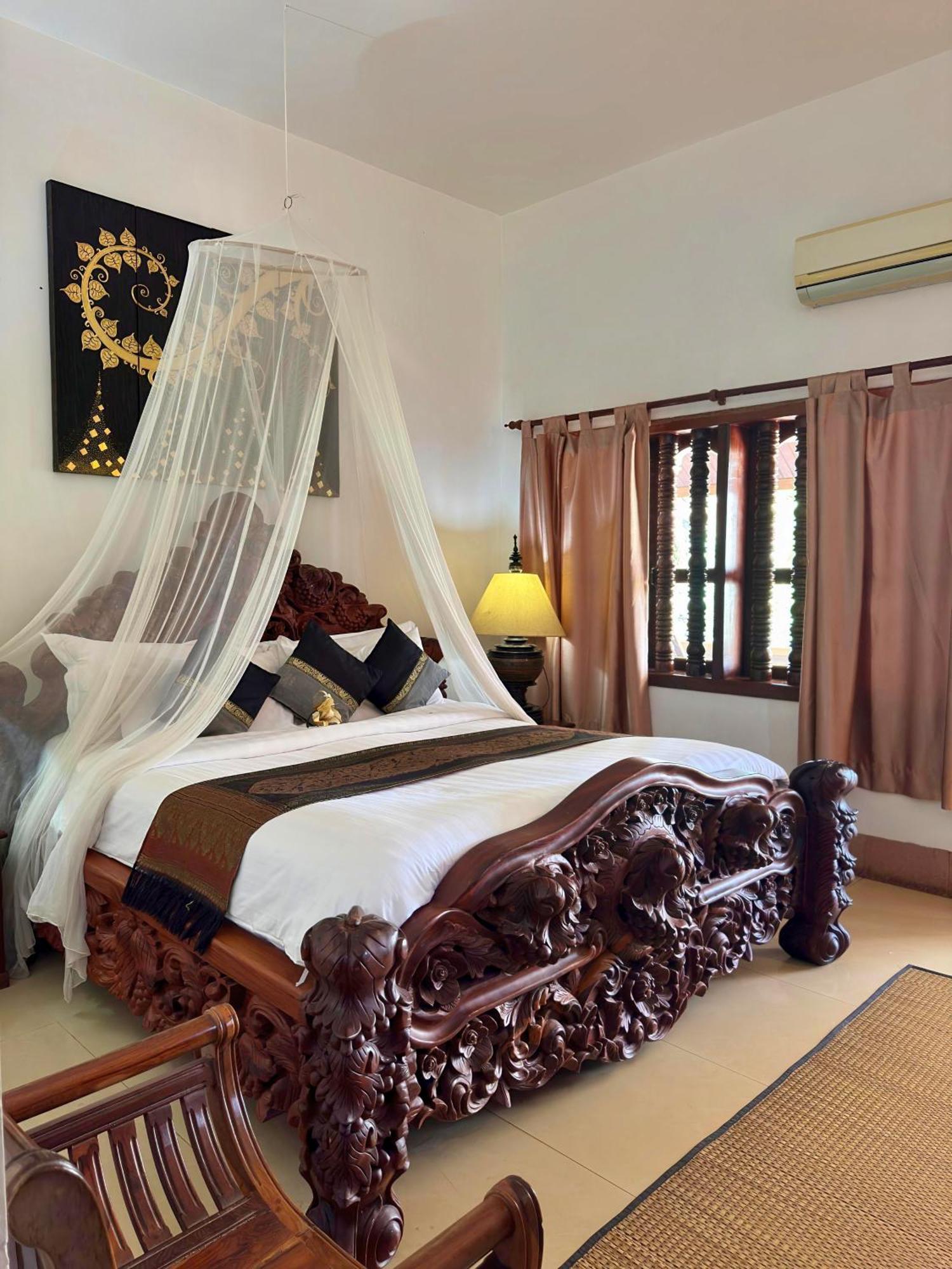 Shining Angkor Boutique Hotel Siem Reap Bagian luar foto