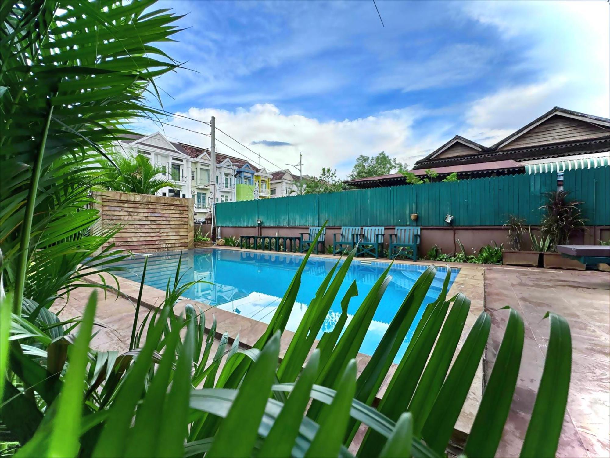 Shining Angkor Boutique Hotel Siem Reap Bagian luar foto